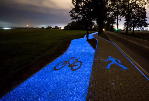 Éjjel világító bicikliutat tesztelnek a lengyelek