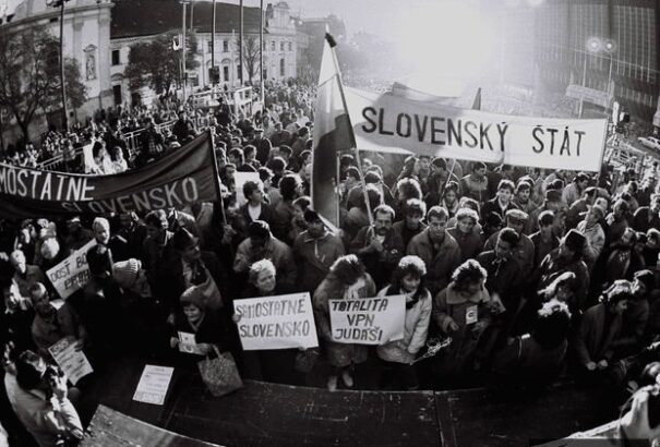 A korrupció megmaradt, november 17. mégis megérte