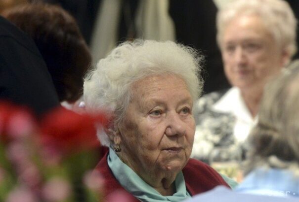 Jövő héttől jön a nyugdíjasoknak a karácsonyi kiegészítés