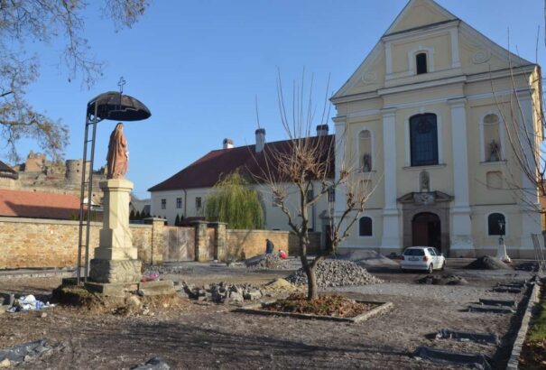 Szépül Fülek városa