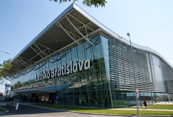 Egyre több országba repülhetünk Pozsonyból
