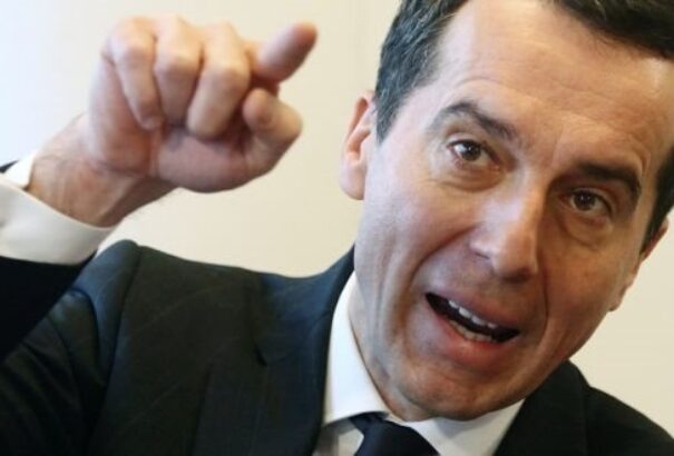 Osztrák kancellár: El kell zárni az uniós pénzcsapokat