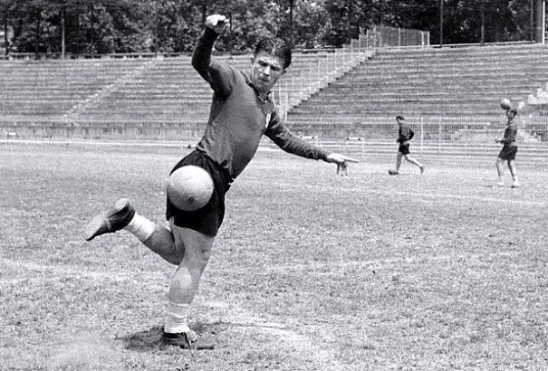 90 éve született legnagyobb legendánk, Puskás Ferenc