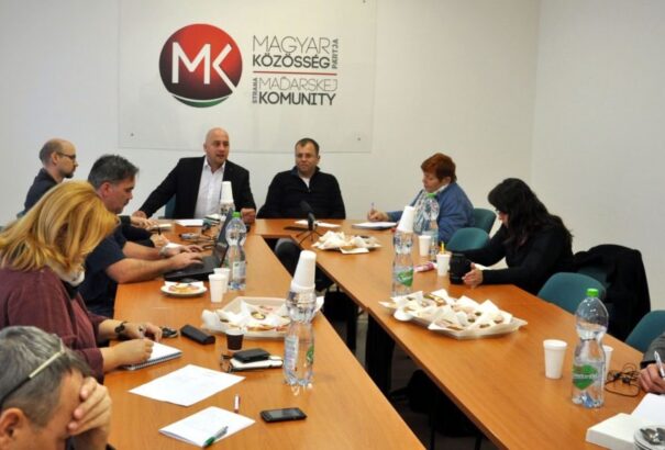 MKP: Kezdjük el a párbeszédet!