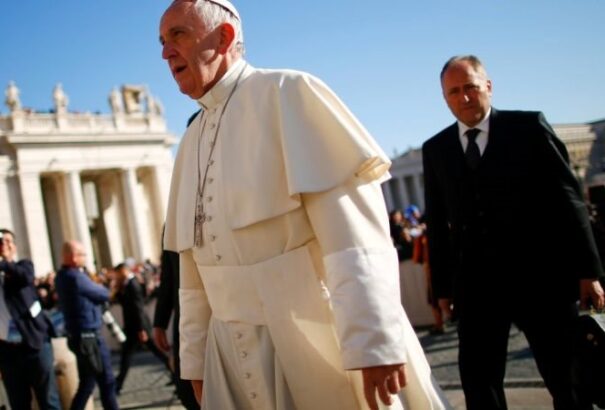 17 új bíborost iktatott be Ferenc pápa