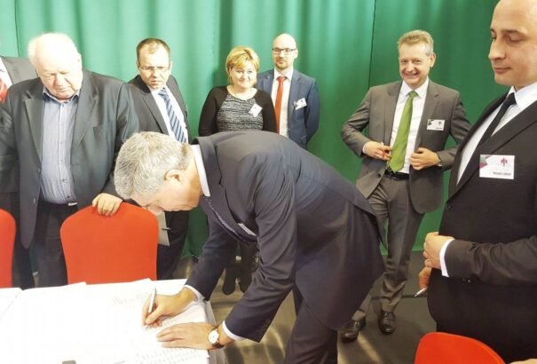 Az erdélyi összefogás követendő példa – kérdőjelekkel