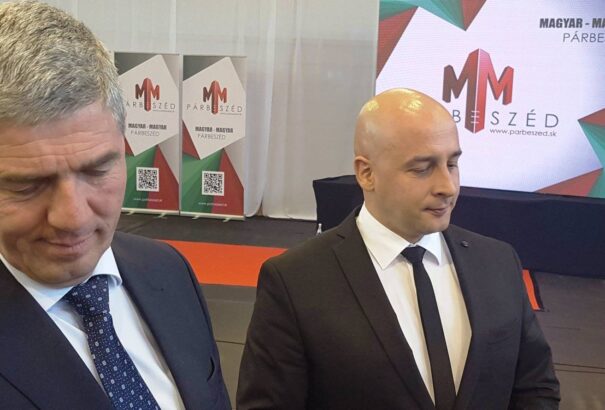 Az erdélyi magyarság összefogásával és választási sikerével kapcsolatban a Körkép.sk megkérdezi olvasóit