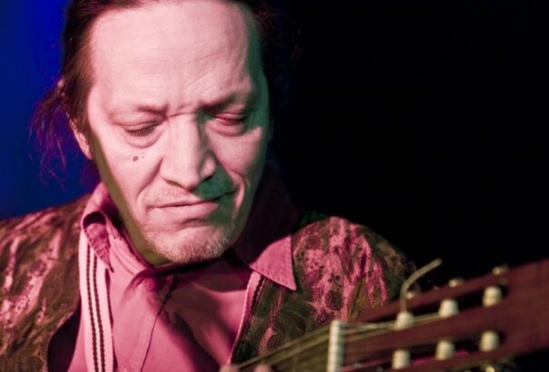 Elhunyt Dévényi Ádám dalszerző, énekes, szövegíró