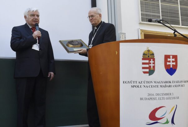 Megbékélési és Együttműködési Díjjal tüntették ki Erdő Pétert