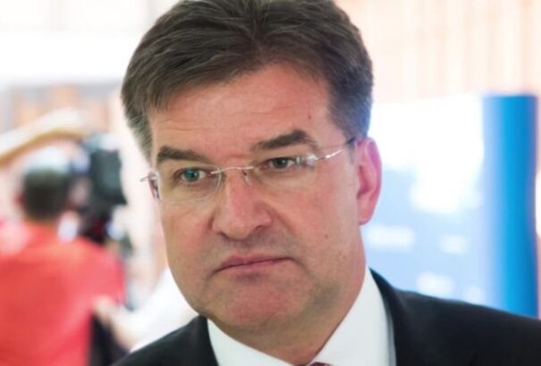 Beblavý: Lajčák hazudott. Nem csoda, hogy titkolják a szerződéseket