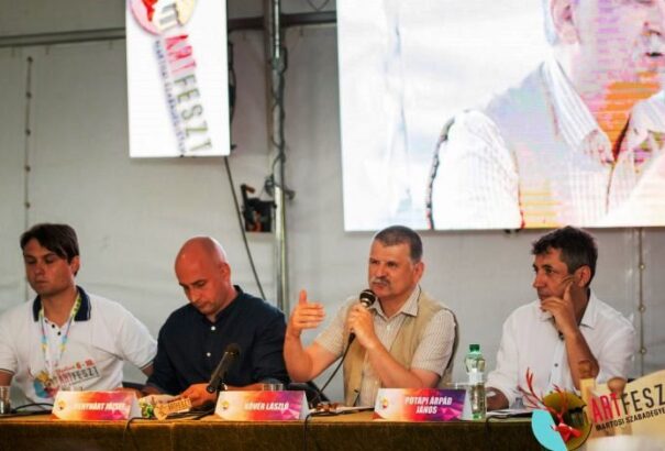 Párbeszéd és nemzetárulás