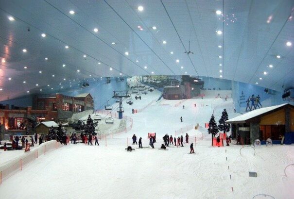 Rövidesen nyáron is síelhetünk Szlovákiában: fedett sípálya épül