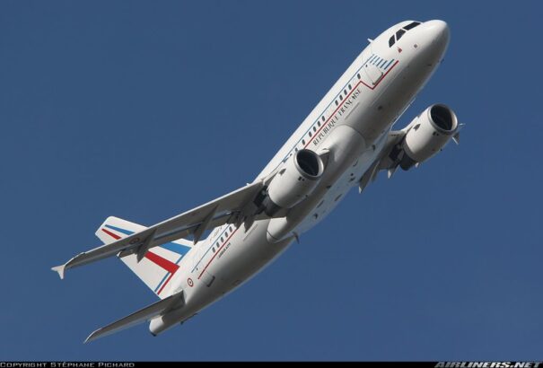 Kaliňák újabb kormánygépet vásárolt, korábban a francia elnök is repült vele