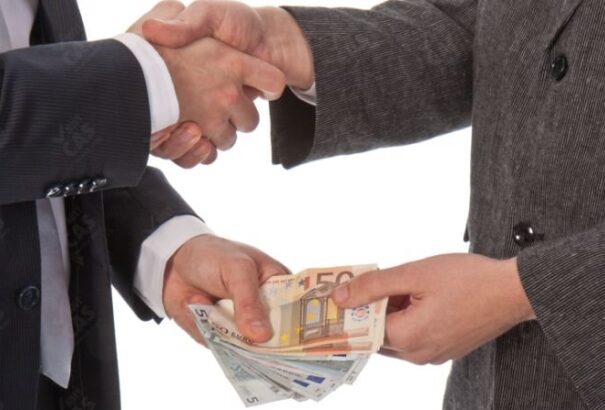 A lakosság fele jelentené a korrupciót