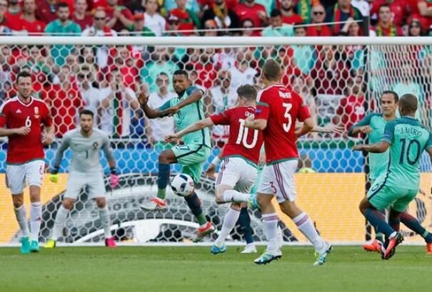 500 ezerért kelt el a magyarok Eb labdája