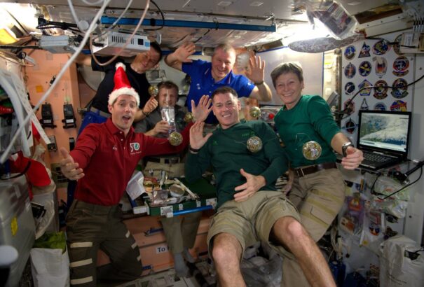 Karácsonyi üzenet az űrből