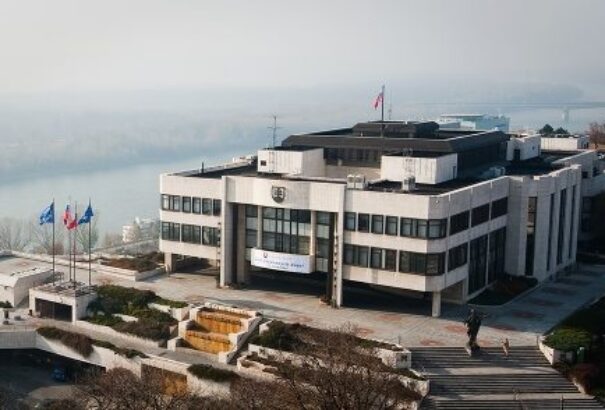 Focus felmérés: Süllyed a Smer, gyenge a Most-Híd, tartja magát az MKP