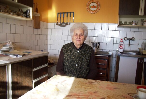 Kitelepítés – Egy medvesaljai család kálváriája