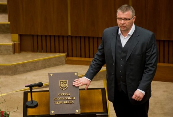 A mezőgazdasági minisztérium eltitkolná a kifizetett pénzeket. Aláírásgyűjtés indult ennek megakadályozására