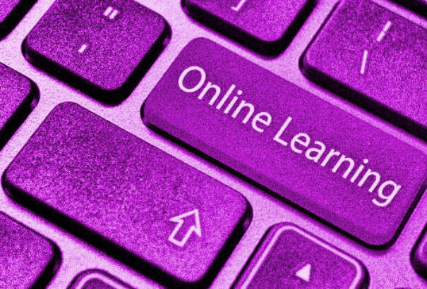 Online kurzusok, tantárgyfejlesztés a Selye János Egyetemen