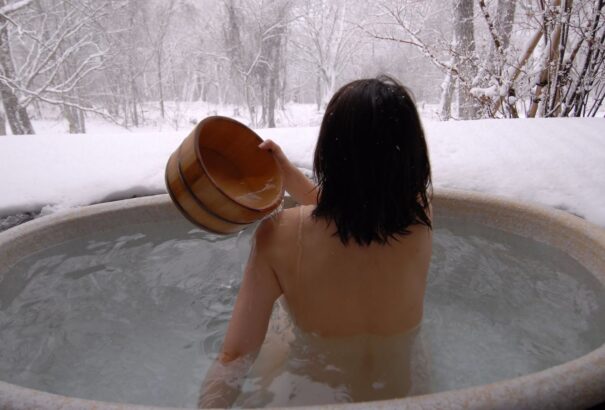 A japán házastársak fele alig él nemi életet