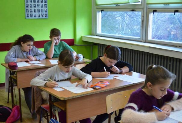 Oktatásügyi problémák és megoldáskeresés Gömörben