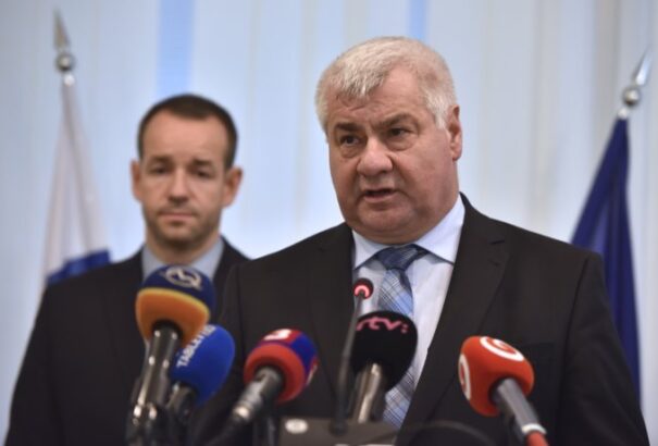 Érsek 400 millióért sem hajlandó átgondolni az eperjesi körgyűrűt