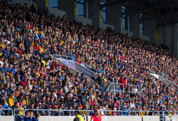 Fokozott biztonsági intézkedések a DAC-Zsolna meccsen. Teltház fogadja a Slovant?