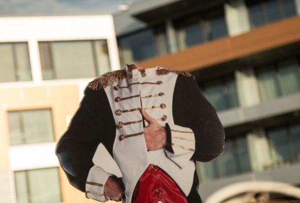 Marek Vagovič: Legyen férfi, miniszterelnök úr, és költözzön ki