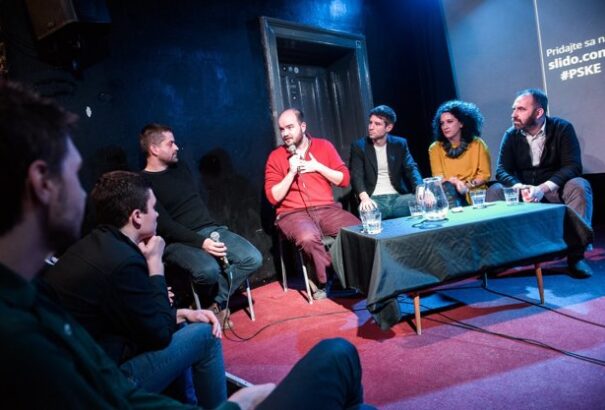 Štefunkoék félnek a nagypolitikától, az uborkaszezonig húzzák a Progresszív Szlovákia megalapítását