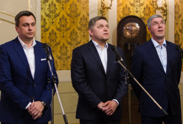 Fico az amnesztiák eltörlésétvel szavatolná önmaga érinthetetlenségét