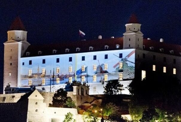 Föld órája: Ma este egy órára sötétbe borulnak a világ városai