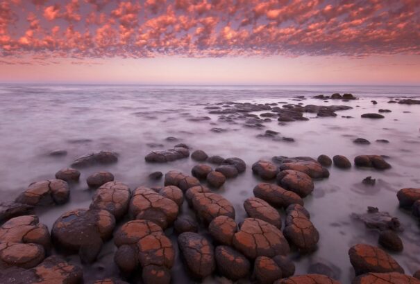 Felfedezték az élet eddig ismert legkorábbi bizonyítékát – több, mint 4 milliárd éves (Videó)