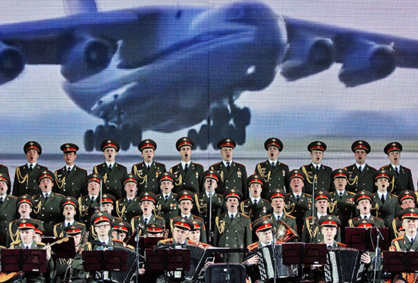 Emiatt zuhanhatott le az Alexandrov-kórus tagjait szállító repülőgép