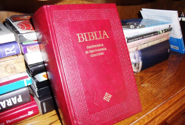 Vallásokról – Húsvét előtt