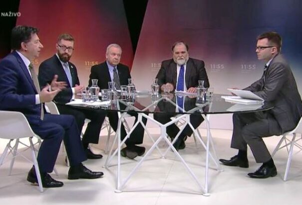 A Smer szerint Mečiar amnesztiáival az ellenzék a koalíció egységét akarja megbontani