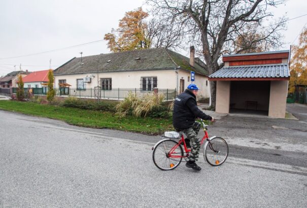 Április elsejei tréfa lenne a doborgazi sulibusz?