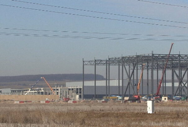 Rengetegen szeretnének a Jaguar nyitrai üzemében dolgozni