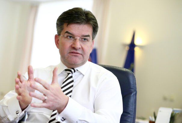 Újabb gyanús közbeszerzésekre derült fény a Külügyminisztériumban