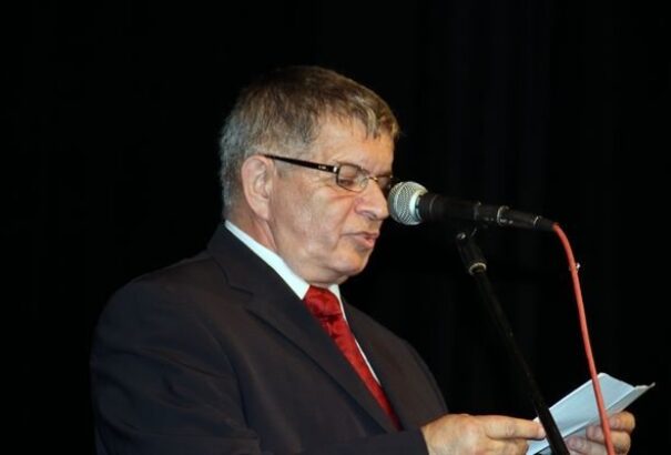 Elhunyt Kolár Péter