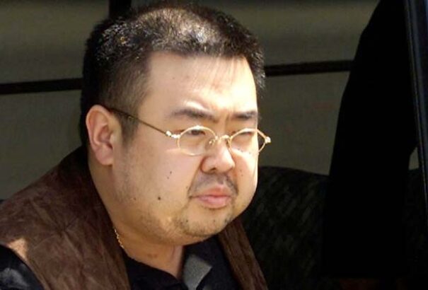 Bíróság elé állnak a Kim Dzsongnam megölésével vádolt nők