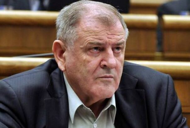 Mečiari amnesztiák és a beneṧi dekrétumok