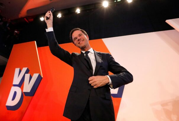A jobboldali liberális kormánypárt győzött Hollandiában