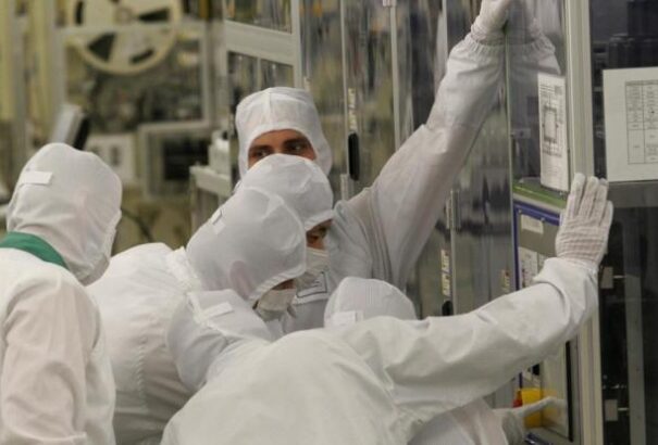 Többszáz szerb munkást vert át a munkaközvetítő cég