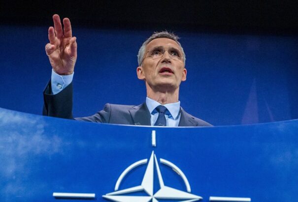 Montenegró csatlakozik a NATO-hoz