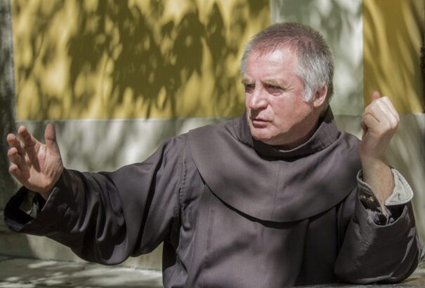 Böjte Csaba: Az utolsó ítéleten nem fog velünk szembe jönni se az autónk, se a házunk