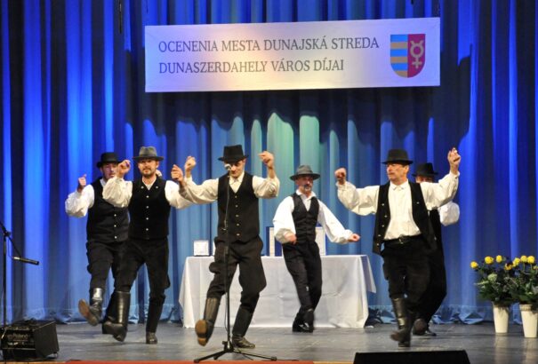 Dunaszerdahely: Szent György-napi rendezvények futószalagon