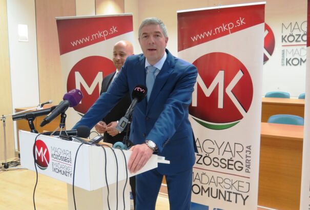 A Most-Híd, az MKP és a Magyar Fórum sem zárja ki az együttműködést