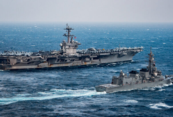 Ronald Ižip: Felemelkedőben az amerikai militarizmus