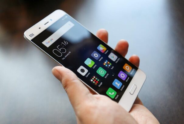 Egyre több okostelefont vásárolunk